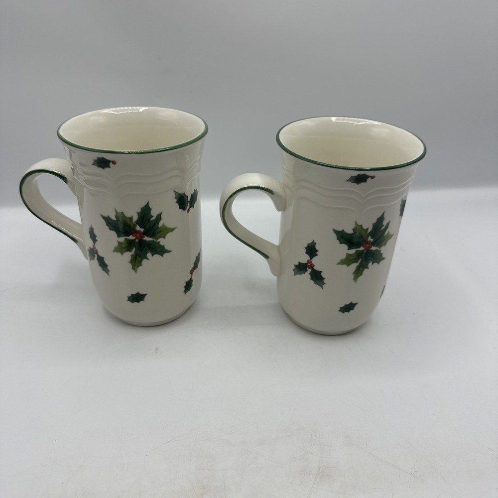Mikasa French Countryside Holiday Holly - 2 Cappuccino Mugs‎ 4 3/4" Tall F9012